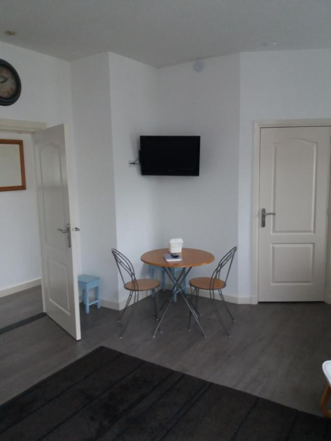 B En B 'T Pekeltje Bed & Breakfast Медемблик Екстериор снимка