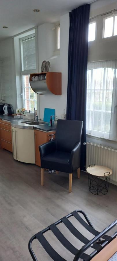 B En B 'T Pekeltje Bed & Breakfast Медемблик Екстериор снимка