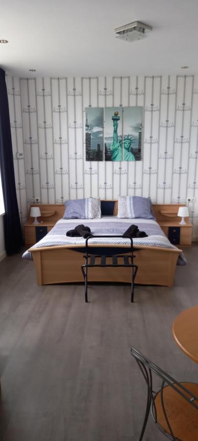B En B 'T Pekeltje Bed & Breakfast Медемблик Екстериор снимка